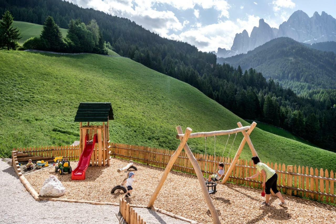 Unterkantiolerhof Funes  Kültér fotó