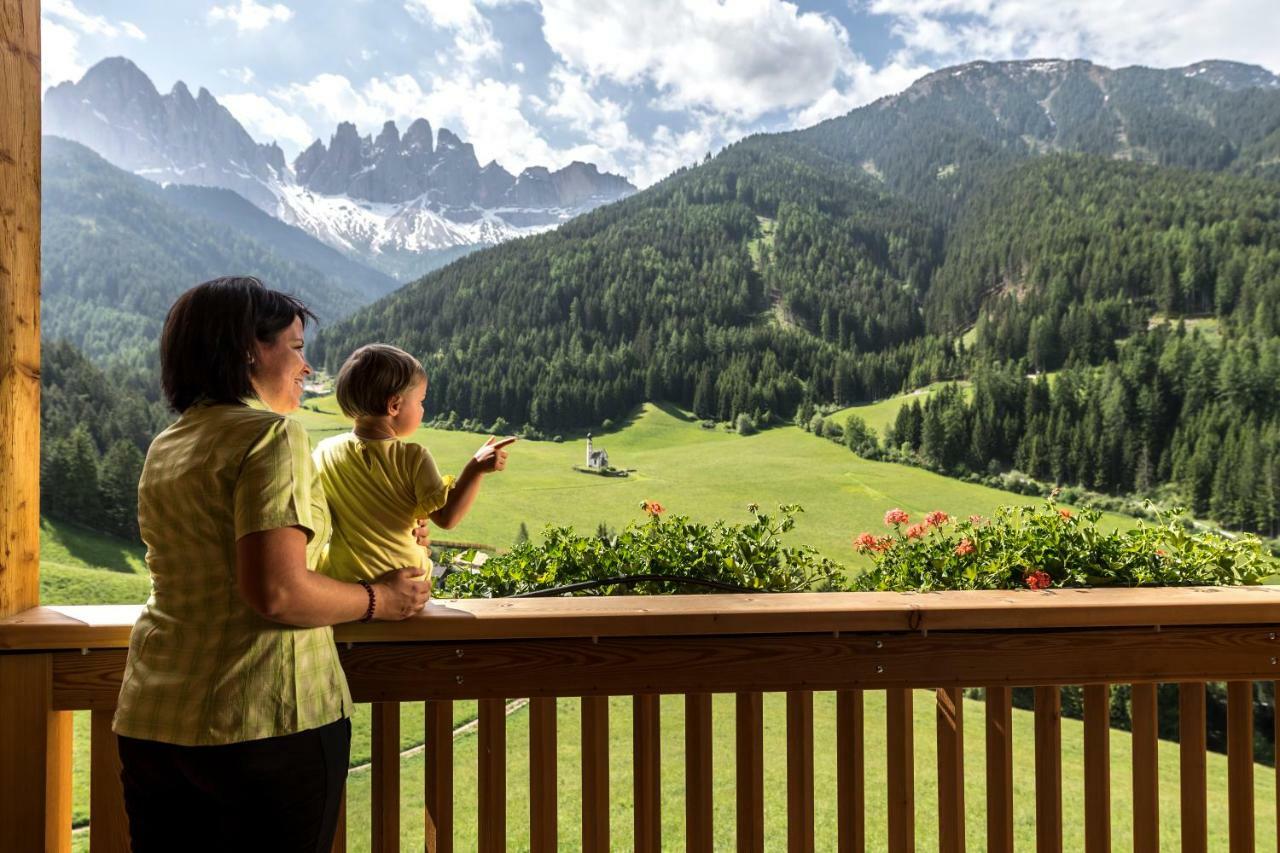 Unterkantiolerhof Funes  Kültér fotó