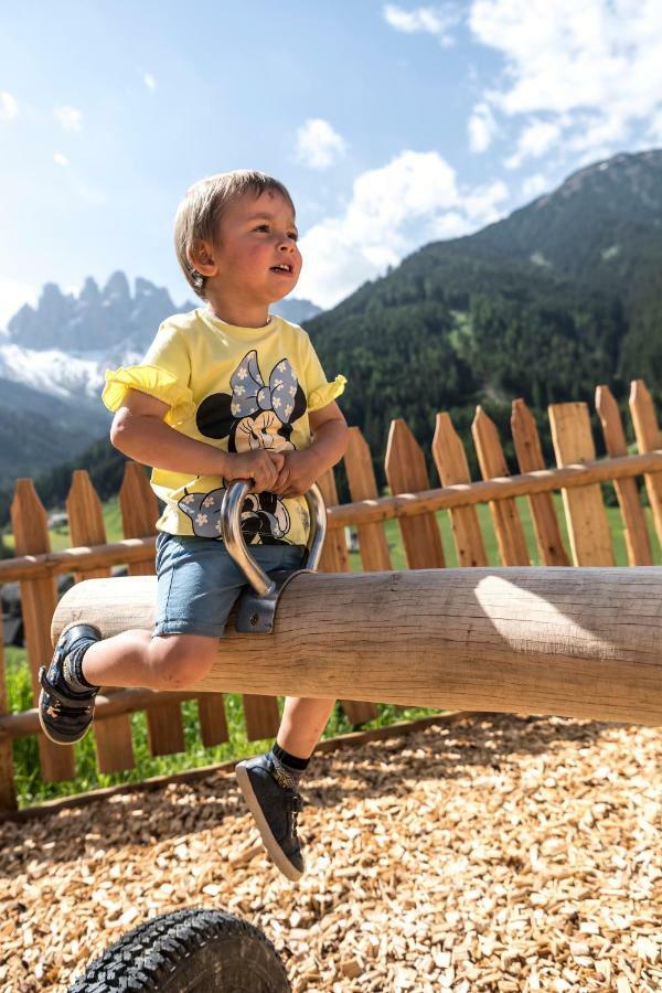 Unterkantiolerhof Funes  Kültér fotó